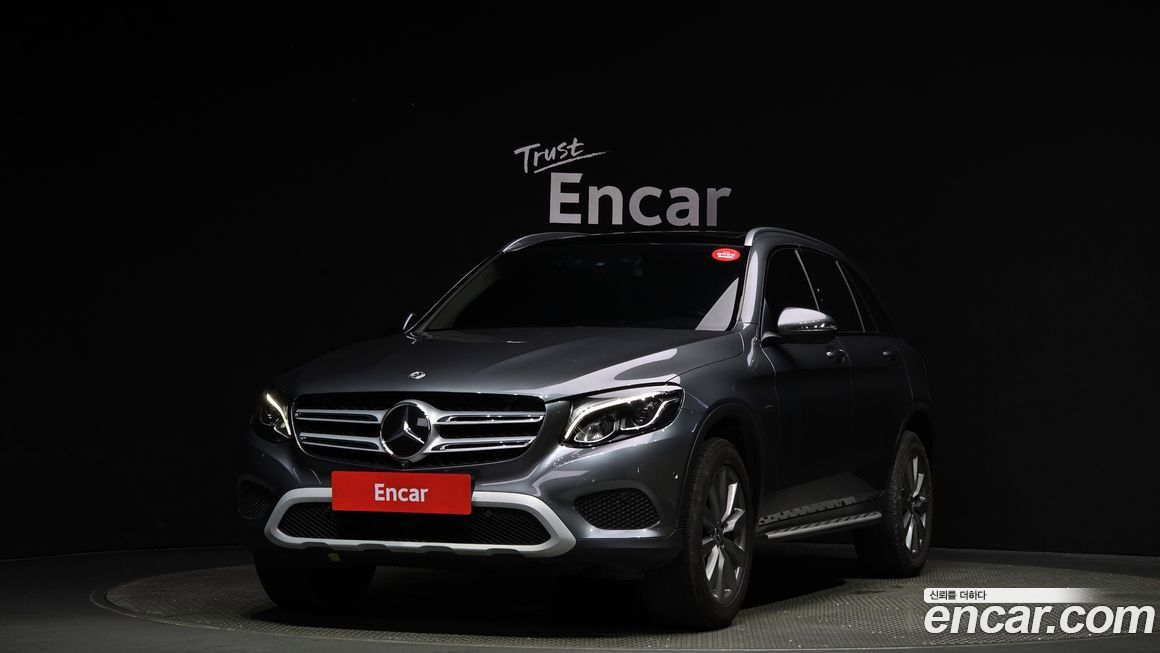 Mercedes-Benz GLC-Class 2019