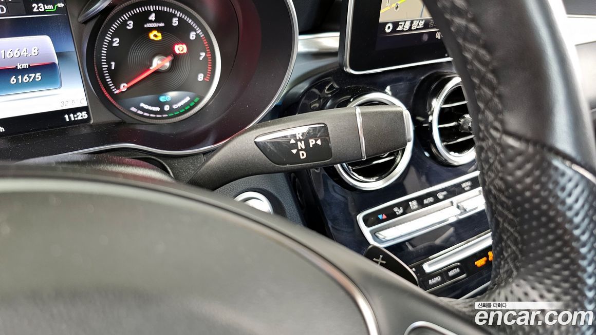 Mercedes-Benz GLC-Class 2019