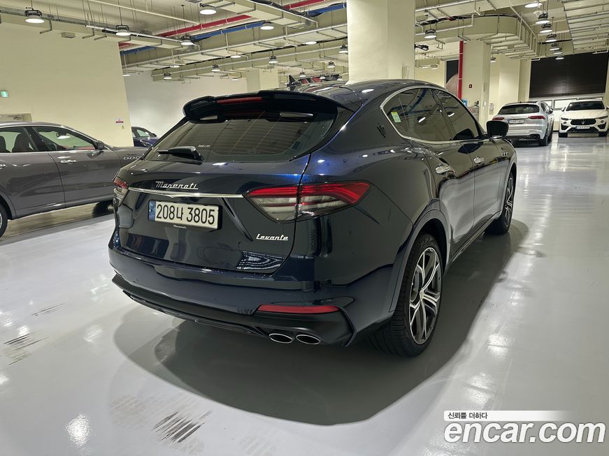 Maserati Levante 2023