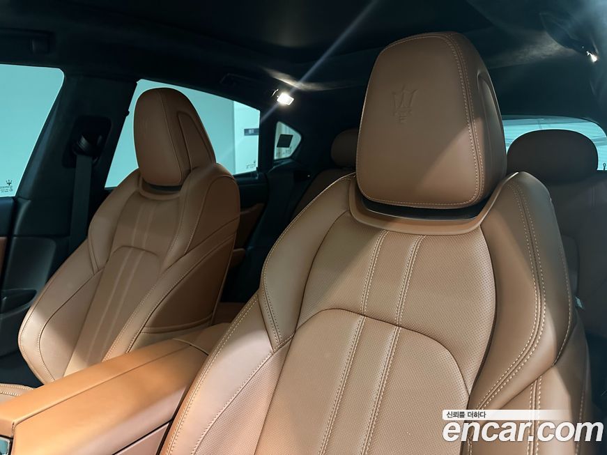 Maserati Levante 2023