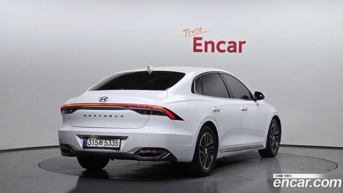 Hyundai Grandeur 2021