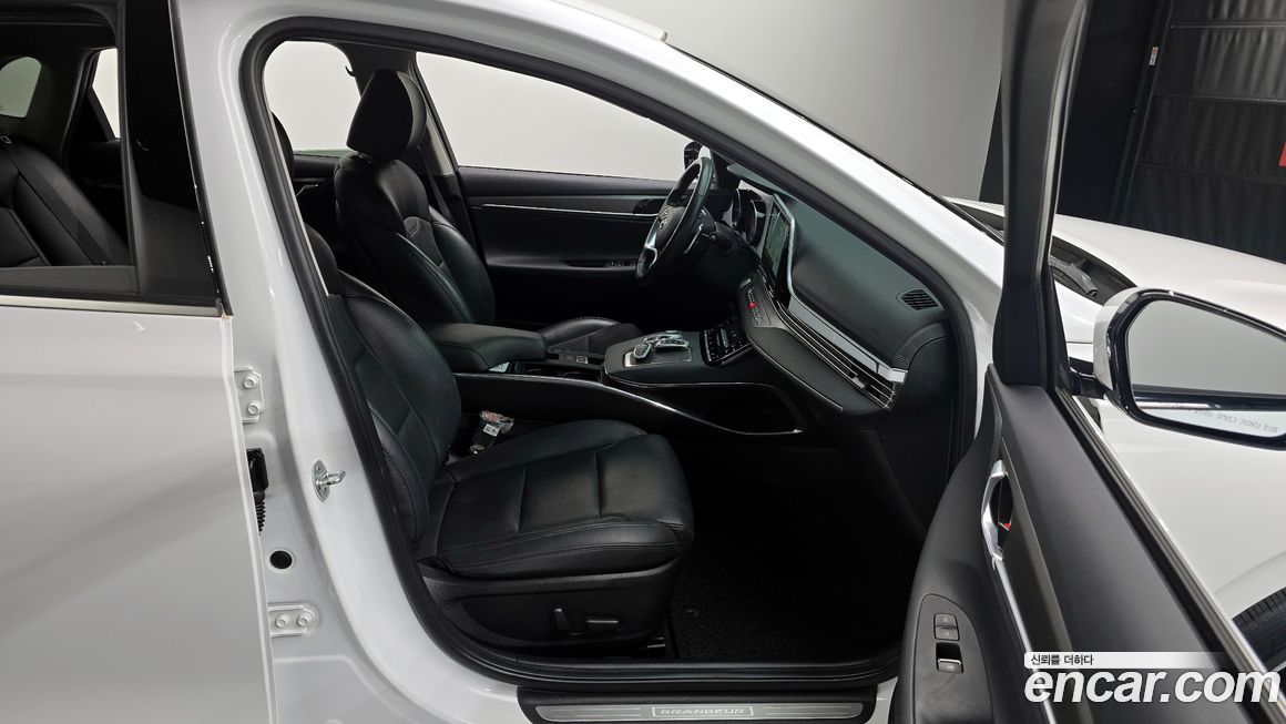 Hyundai Grandeur 2021