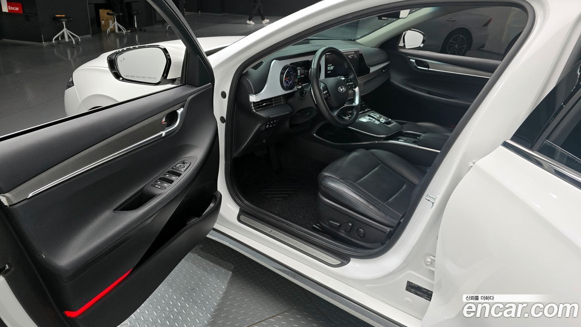 Hyundai Grandeur 2021