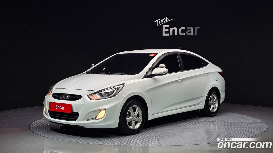 Hyundai Accent 2012