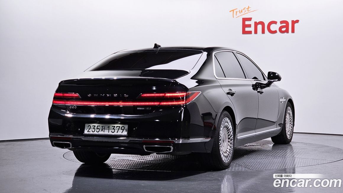 Genesis G90 2020