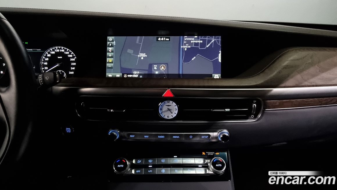Genesis G90 2019