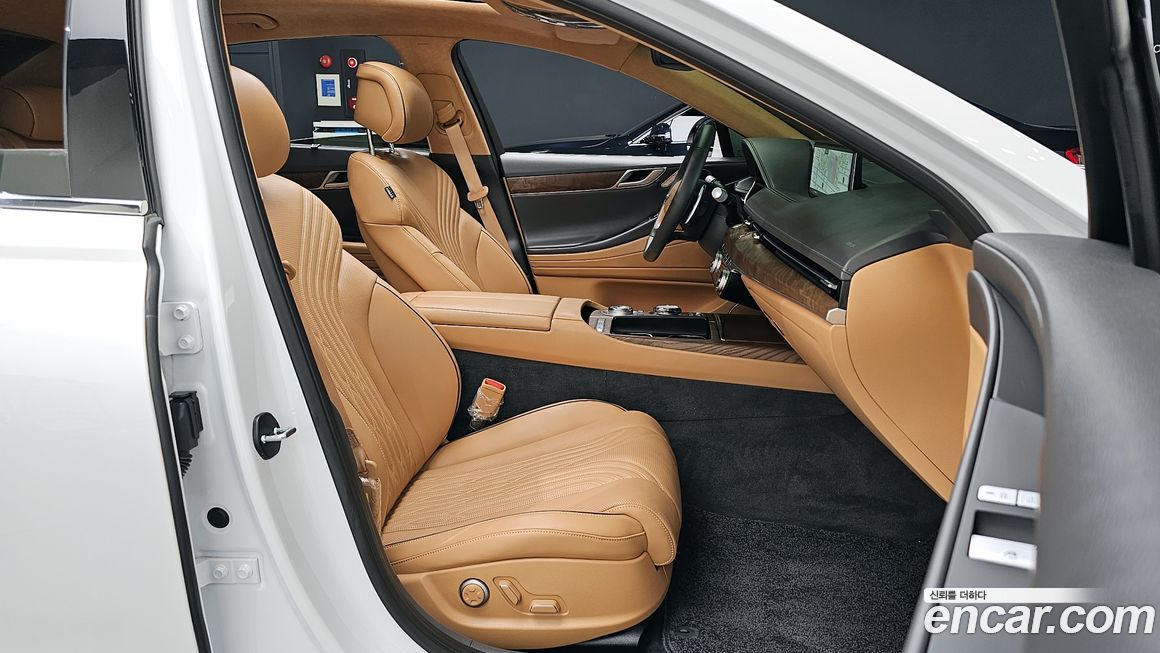Genesis G80 2023