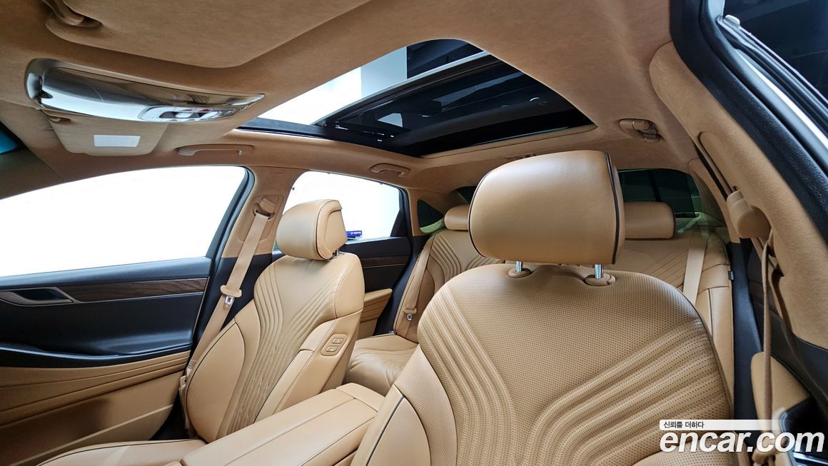 Genesis G80 2023