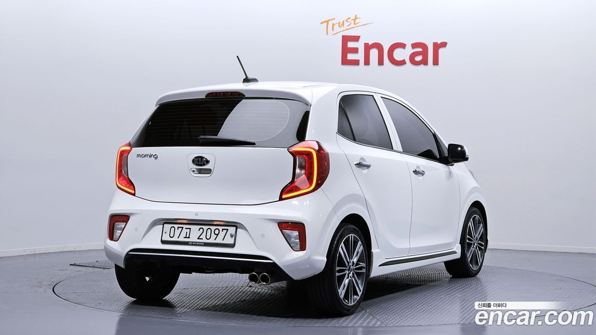 Kia morning 2017