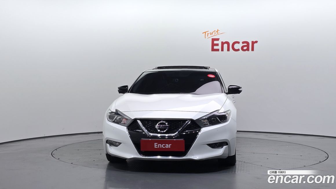 Nissan Maxima 2018