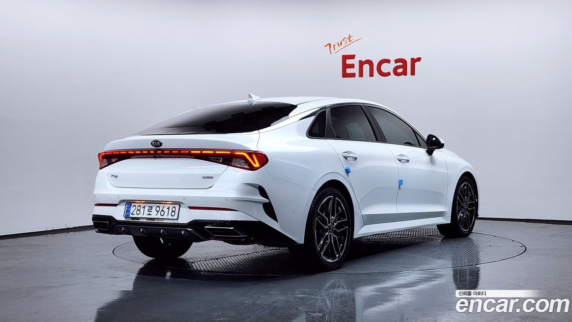 Kia K5 2021