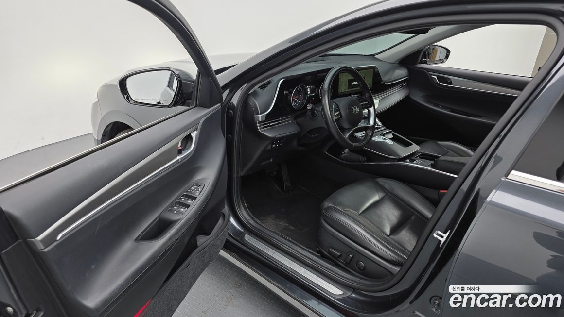 Hyundai Grandeur 2022