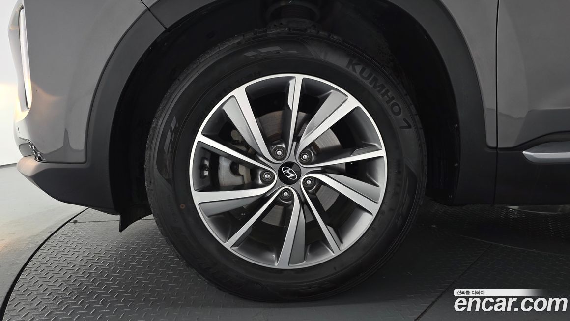 Hyundai Santafe 2020