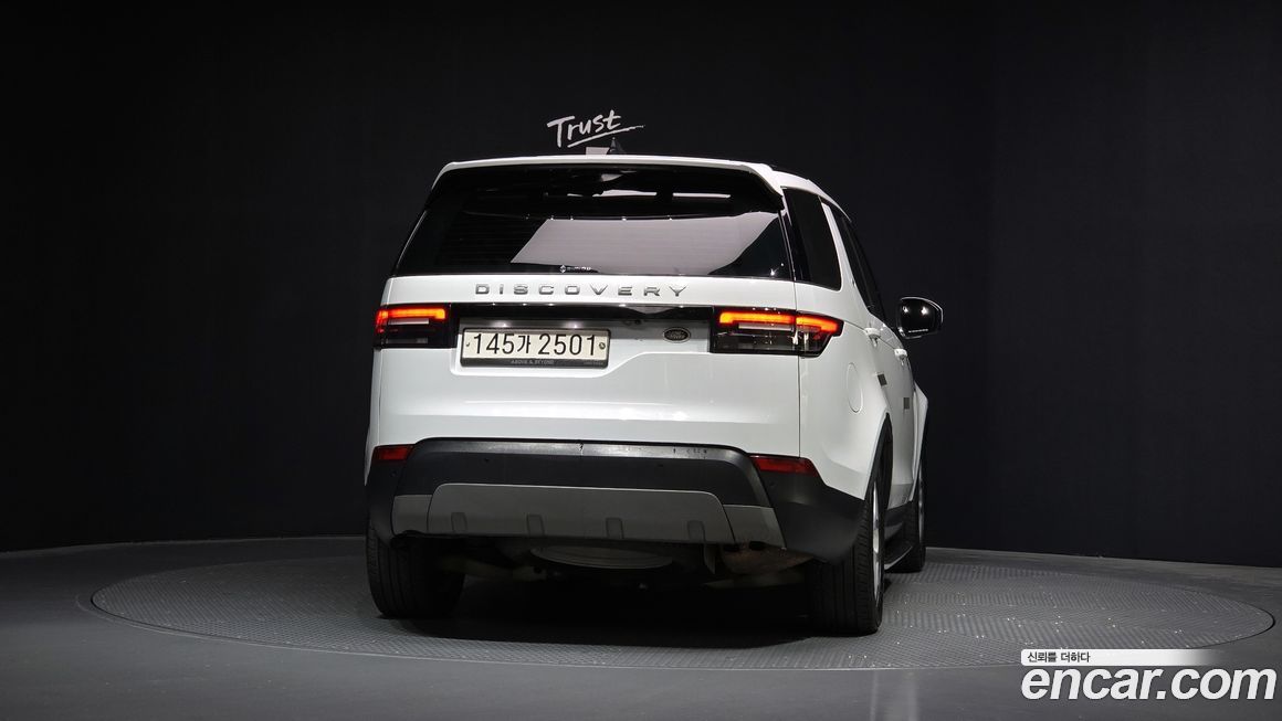 Land Rover Discovery 2018