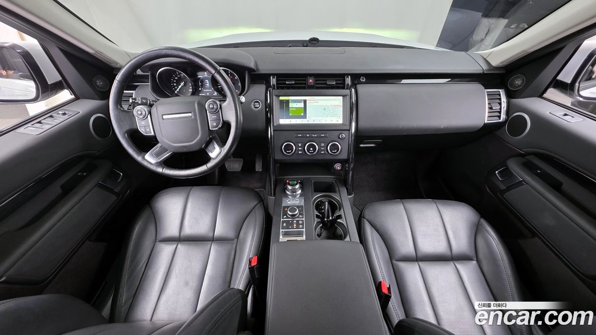 Land Rover Discovery 2018