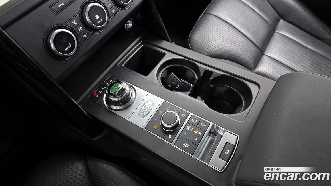 Land Rover Discovery 2018