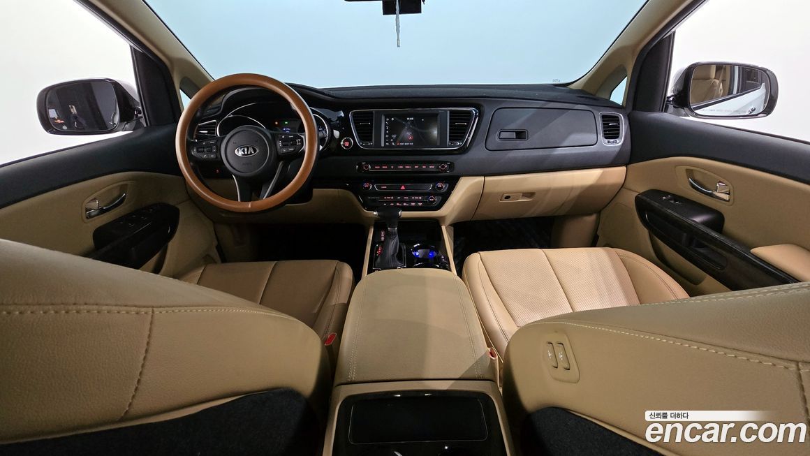 Kia Canival 2019