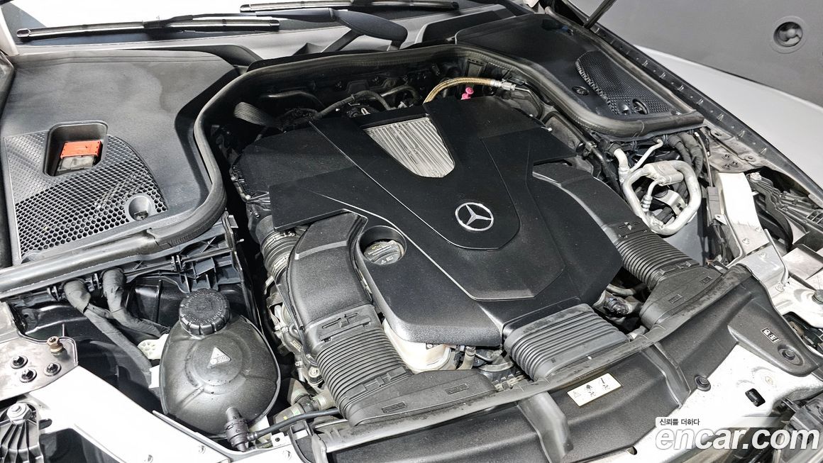 Mercedes-Benz E-Class 2017