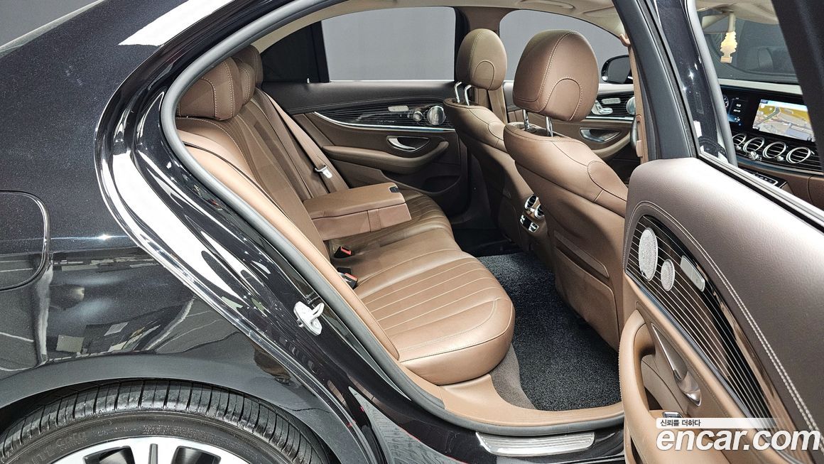 Mercedes-Benz E-Class 2017