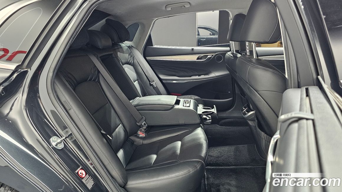 Hyundai Grandeur 2021