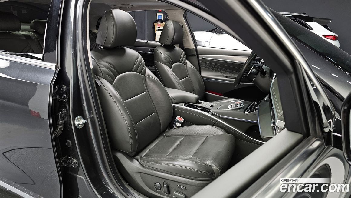 Hyundai Grandeur 2020