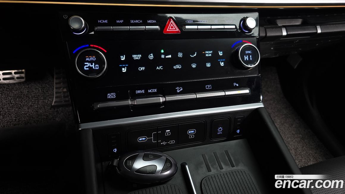 Hyundai Santafe 2025