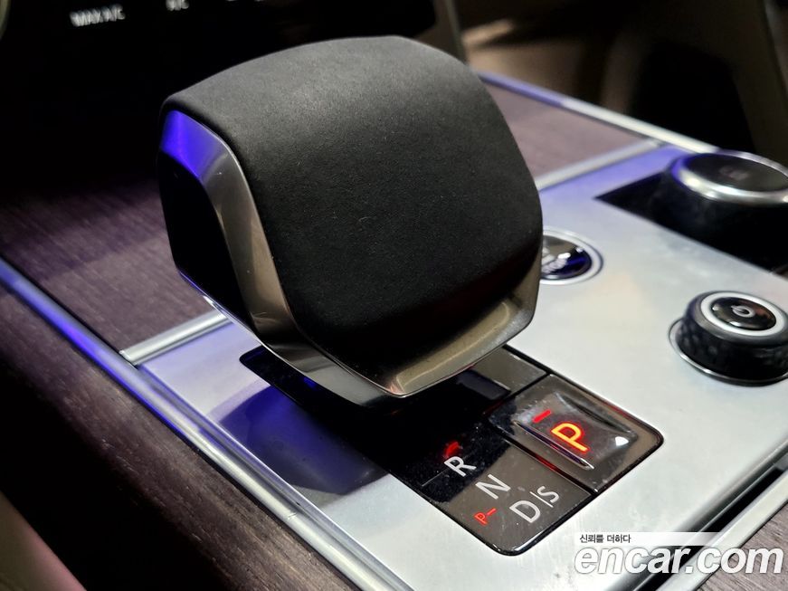 Land Rover Range Rover 2023