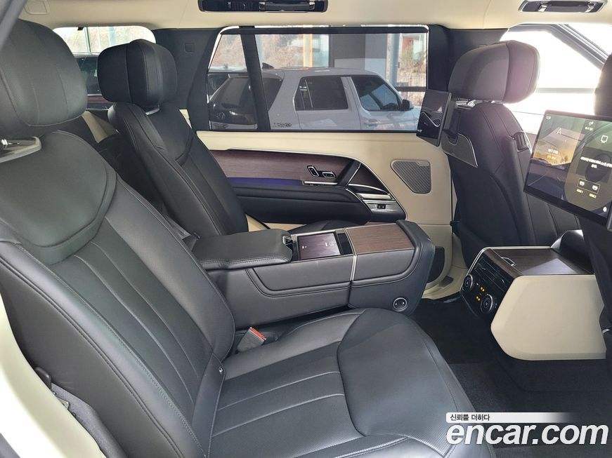 Land Rover Range Rover 2023