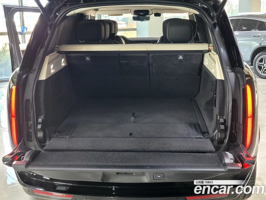 Land Rover Range Rover 2023