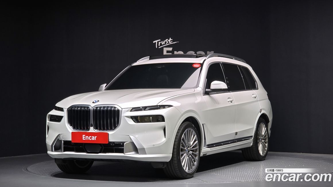 BMW X7 2025