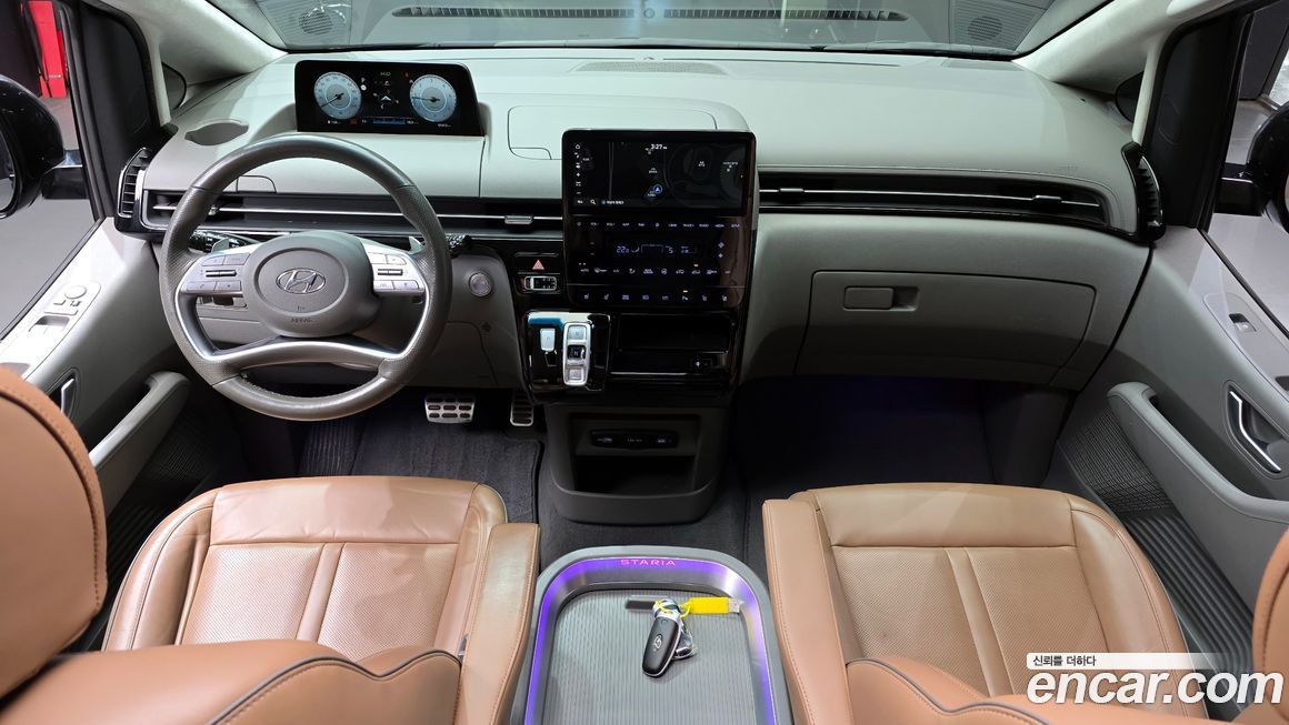 Hyundai Staria 2022