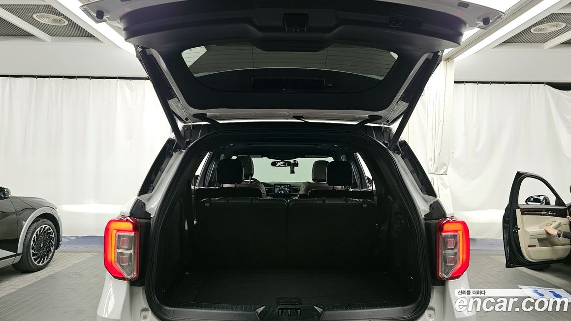 Ford Explorer 2021