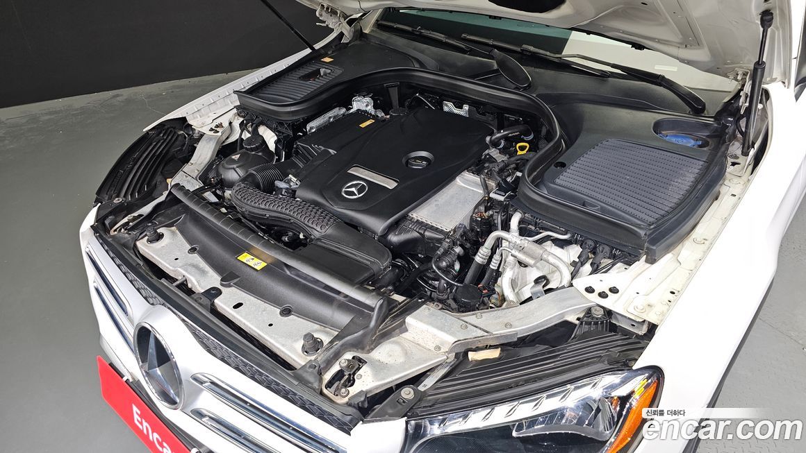 Mercedes-Benz GLC-Class 2016