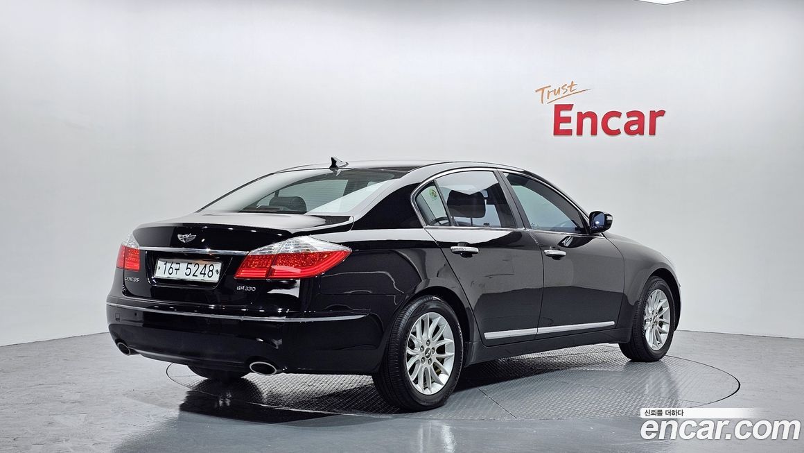 Hyundai Genesis 2009
