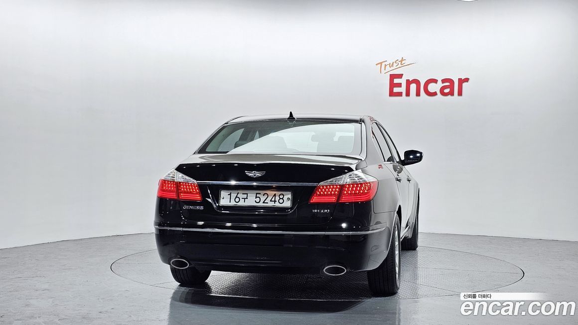 Hyundai Genesis 2009