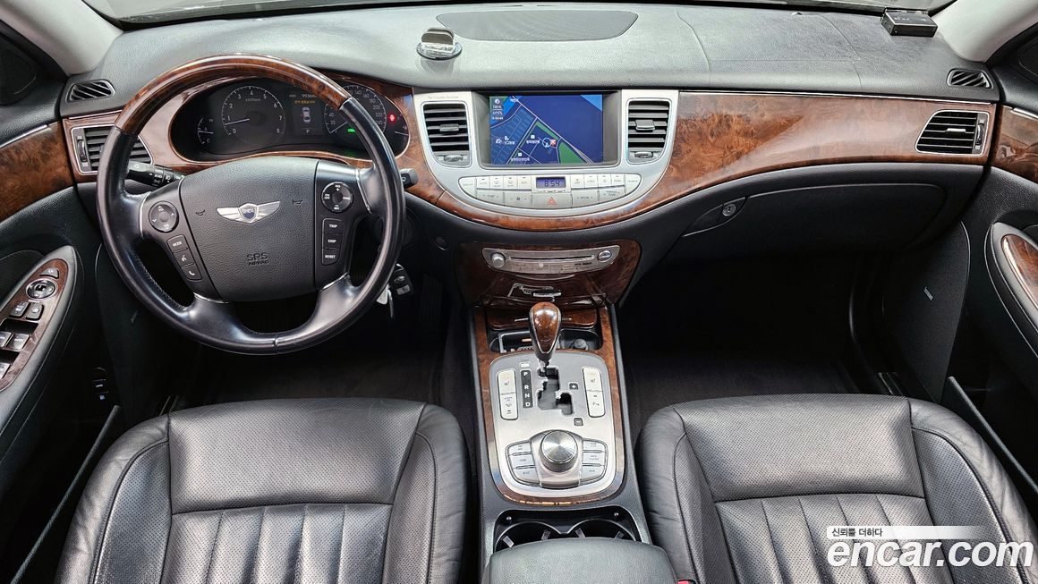 Hyundai Genesis 2009