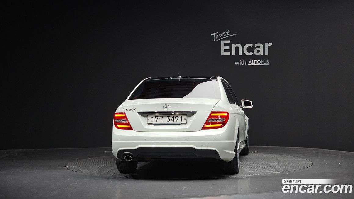 Mercedes-Benz C-Class 2012