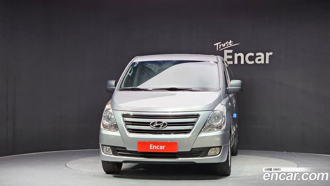 Hyundai Starex 2018