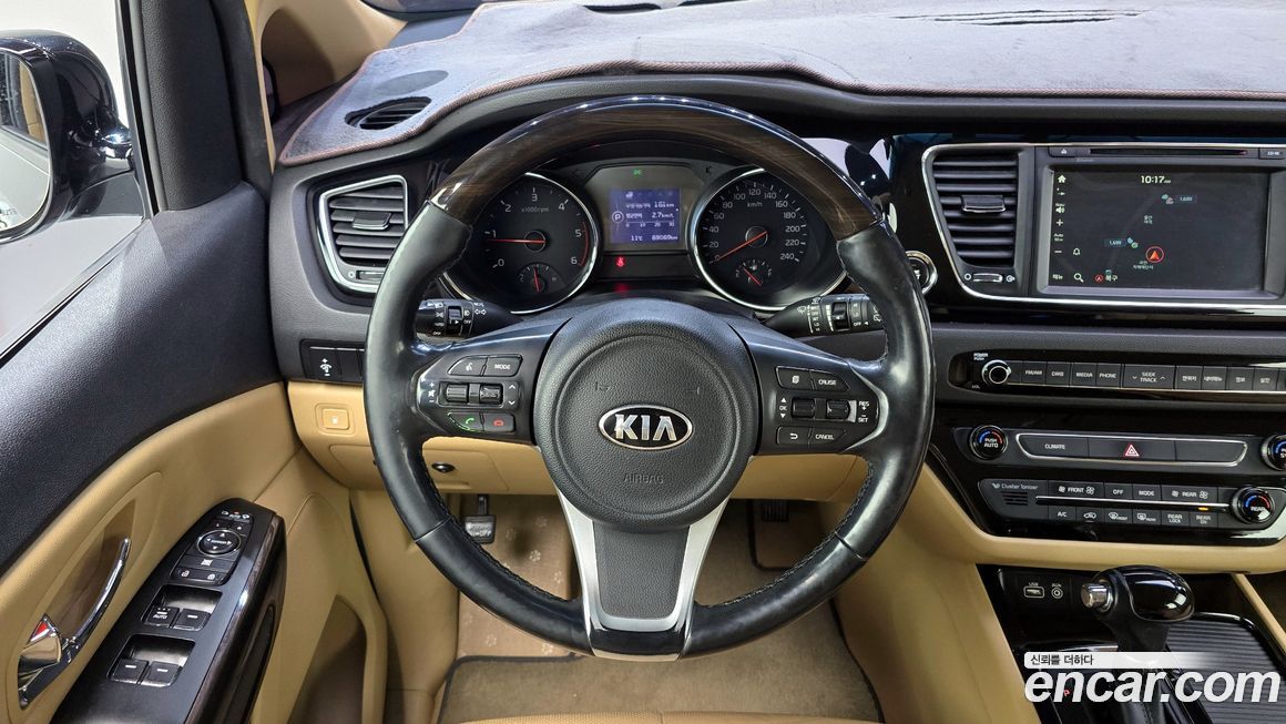 Kia Canival 2016