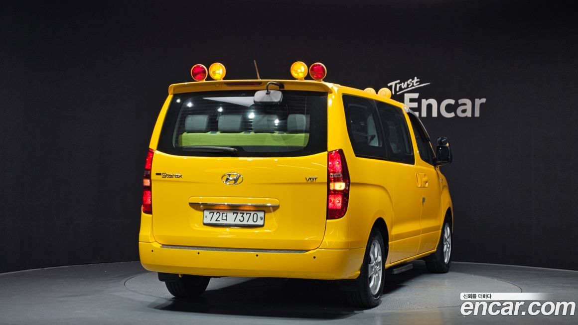 Hyundai Starex 2019