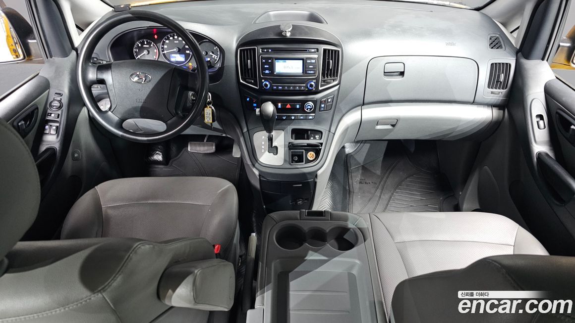 Hyundai Starex 2019