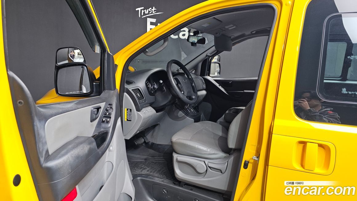 Hyundai Starex 2019