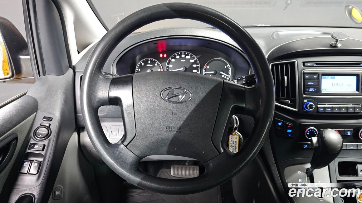 Hyundai Starex 2019