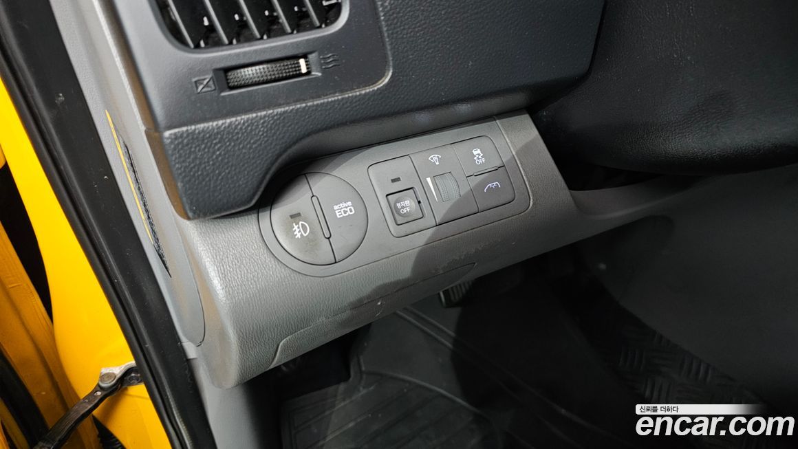 Hyundai Starex 2019