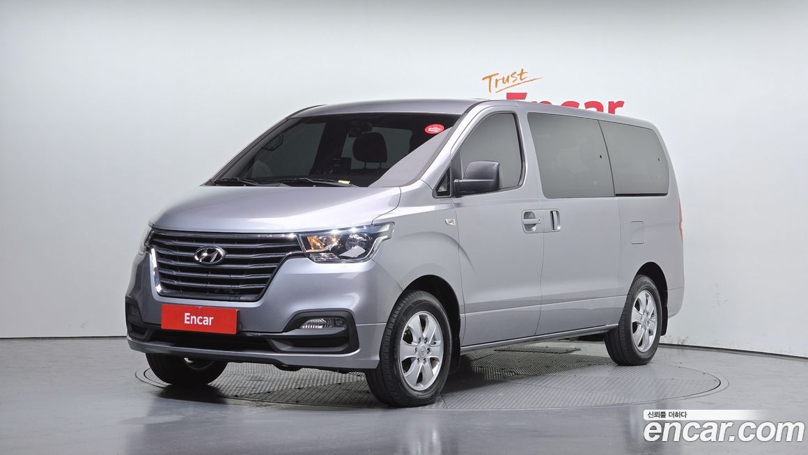 Hyundai Starex 2019