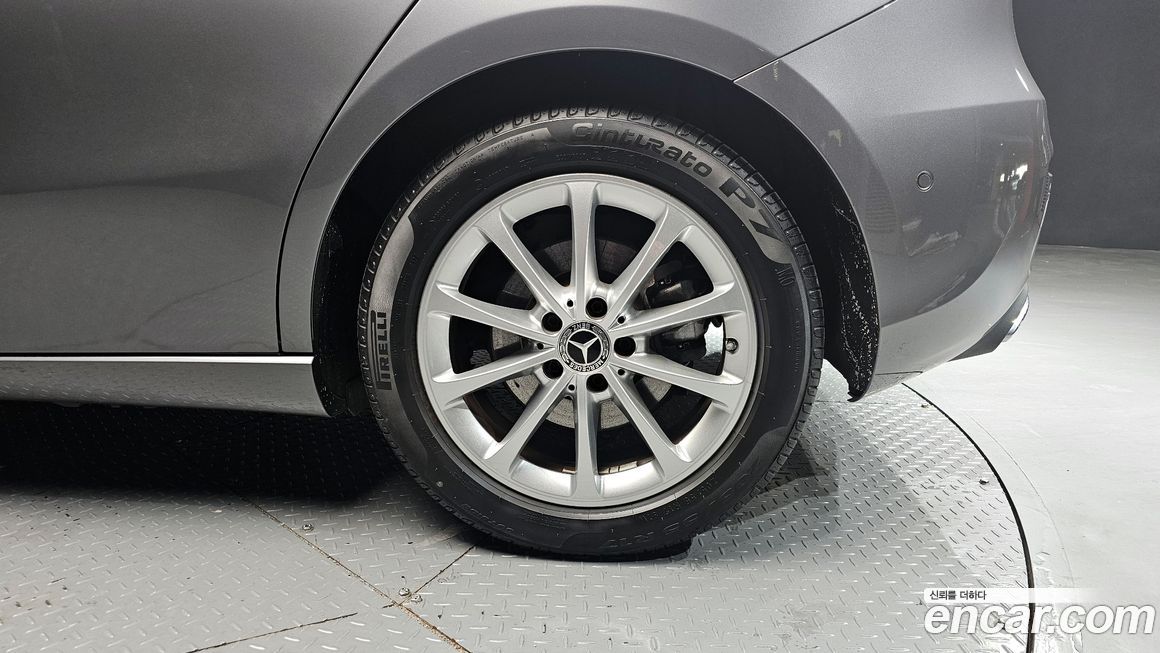 Mercedes-Benz A-Class 2019