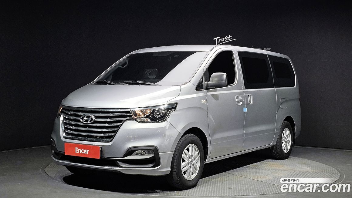 Hyundai Starex 2021