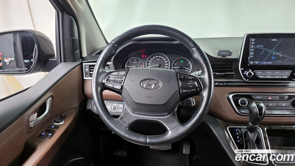 Hyundai Starex 2020