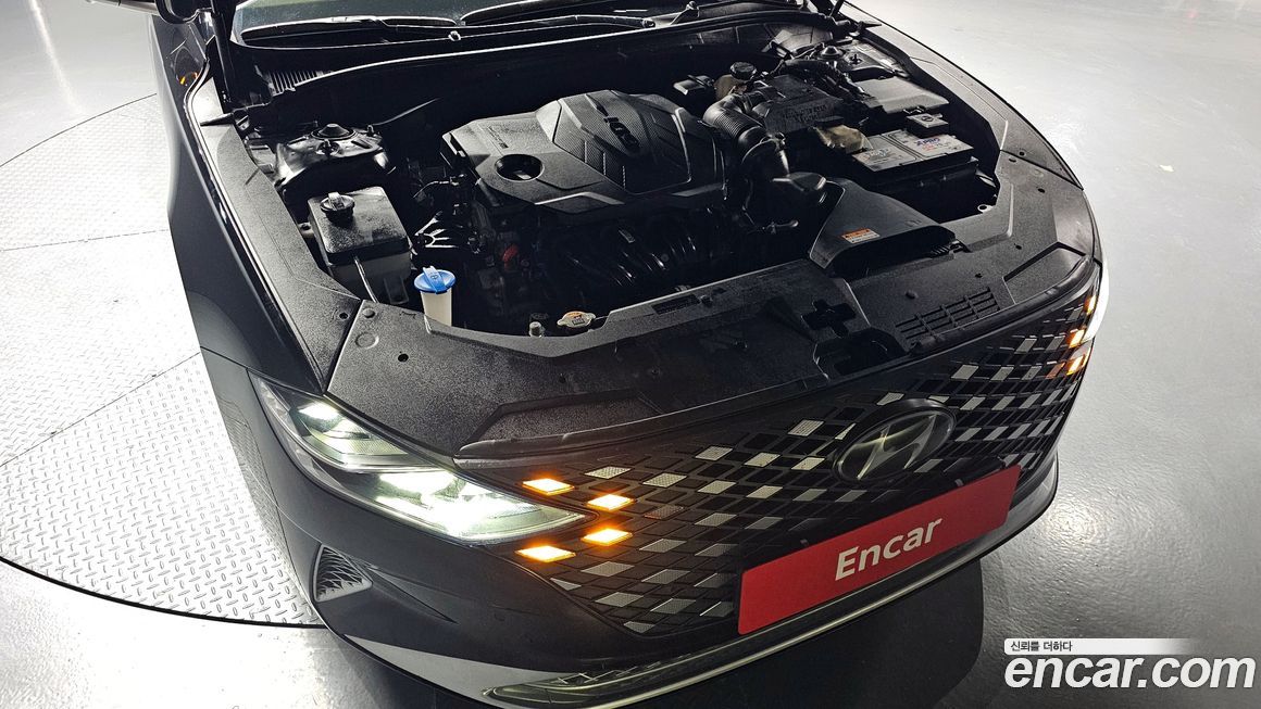 Hyundai Grandeur 2020