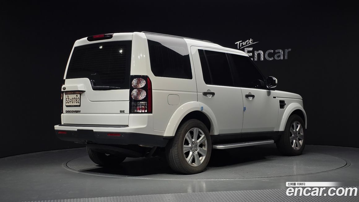 Land Rover Discovery 2016